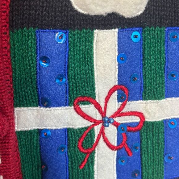 Bobbie Brooks Festive Santa Patchwork Sweater Vest - Picture 5 of 11